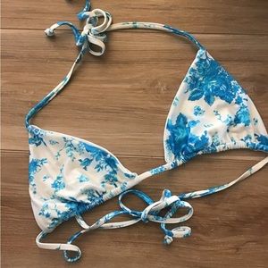 Frankie’s Bikini Tia English Rose Bikini Top L